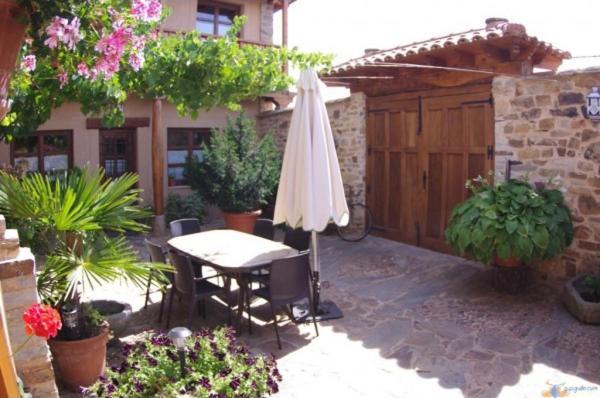 Hotel Rural La Veleta Murias de Rechivaldo Dış mekan fotoğraf