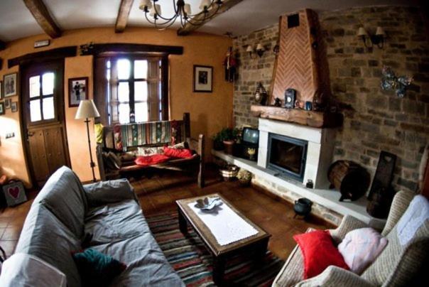 Hotel Rural La Veleta Murias de Rechivaldo Dış mekan fotoğraf